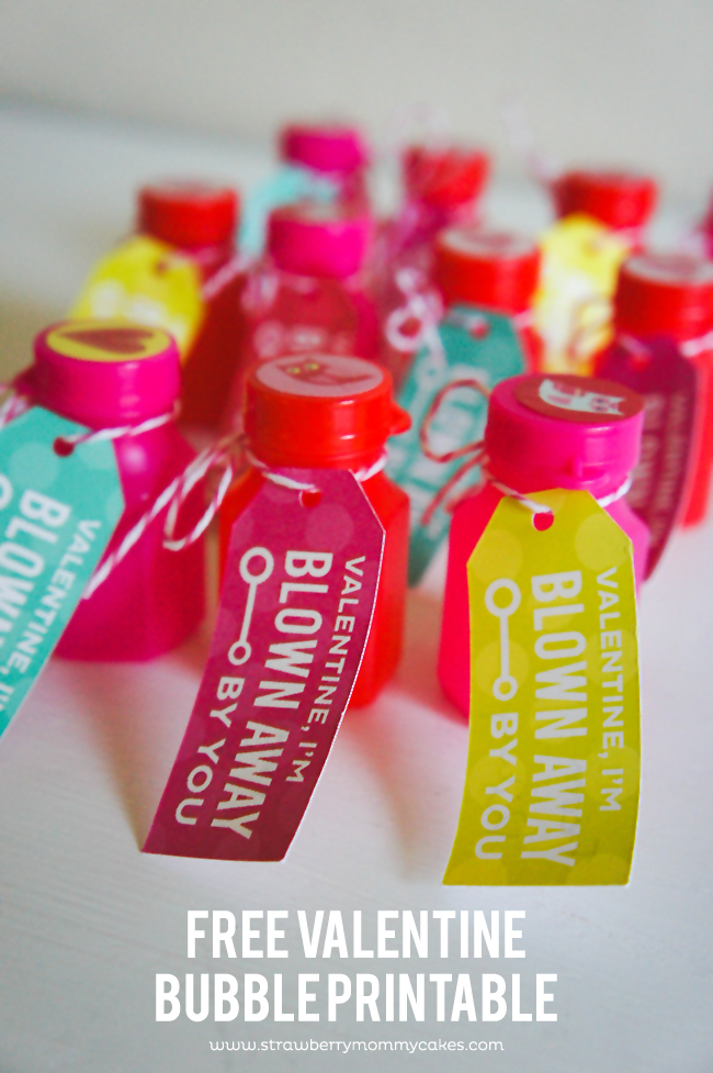 FREE "Blown Away" Bubble Valentine Printable on www.strawberrymommycakes.com #valentine #valentinesday