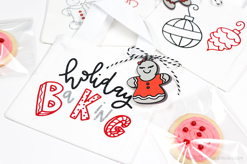 Aren't these the cutest Christmas Cookie Gift Bags?! So easy to make with the Cricut Maker and EasyPress 2!