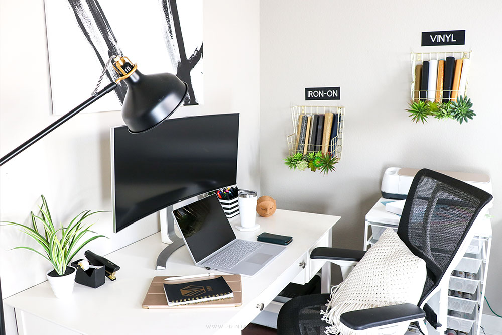 Make your home office modern and unique with these DIY Craft Room Decor Ideas!