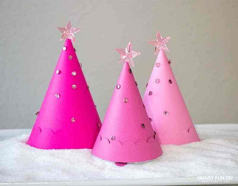 Christmas Tree Treat Cones